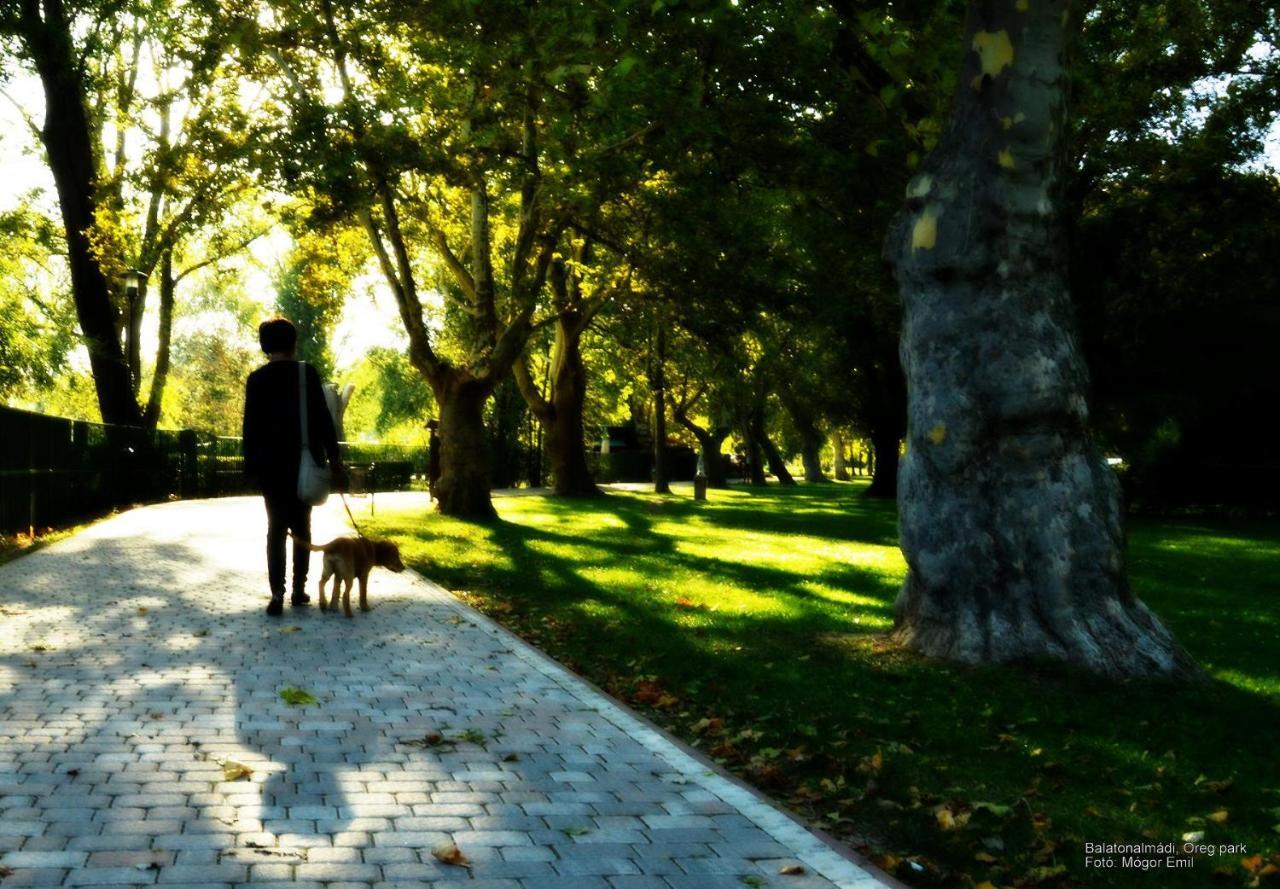 Miniszilva Apartman Balatonalmádi Buitenkant foto
