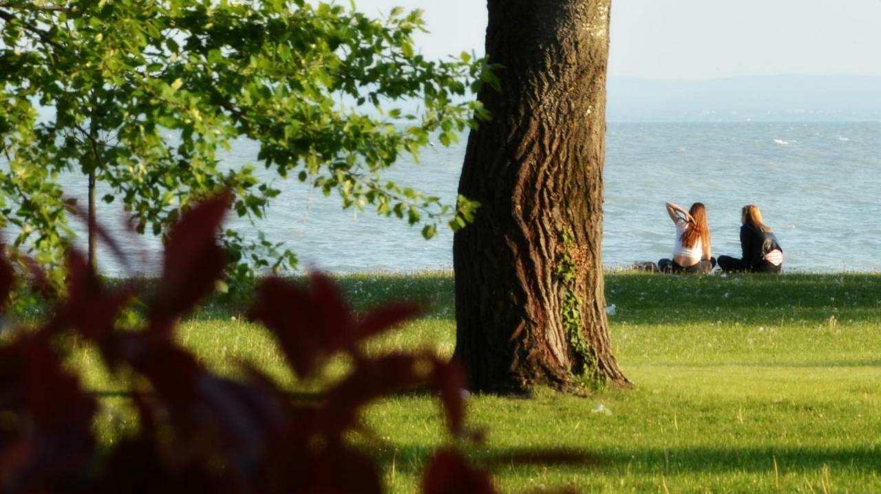 Miniszilva Apartman Balatonalmádi Buitenkant foto